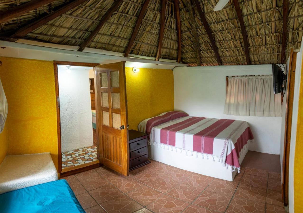 Hotel Bungalows Acuario Puerto Escondido  Kültér fotó